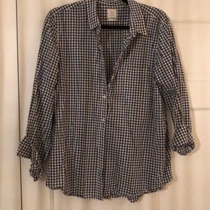 Gingham Collared Button-up Shirt
